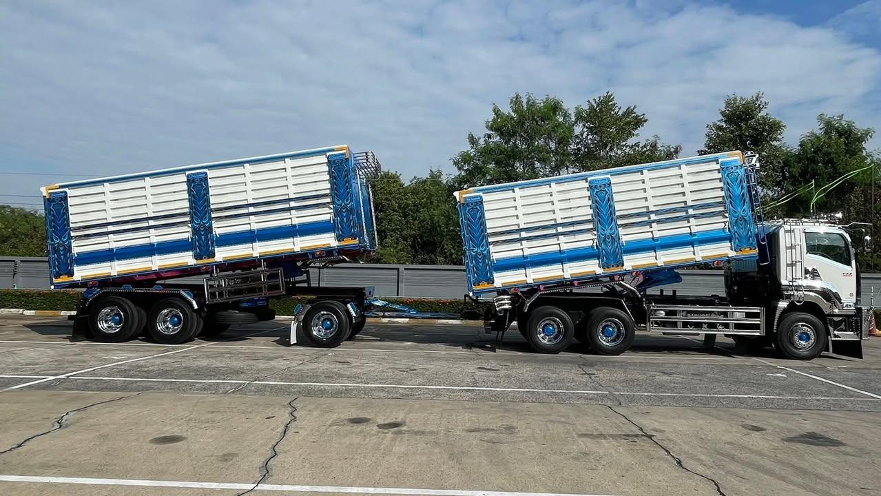 รถบรรทุกแบบกระบะดัมพ์