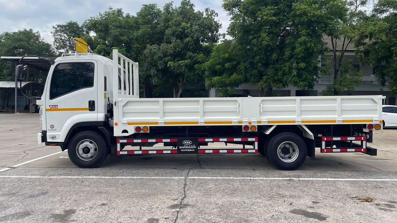 ขายรถบรรทุกป้ายแดง